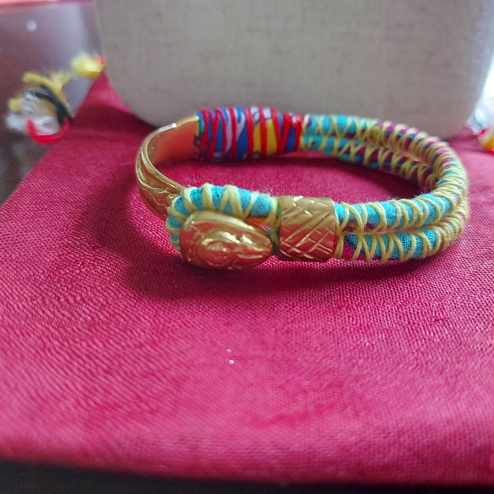 Bracelet - Picture 2 of 7